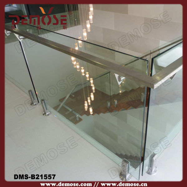 专业定制各类高端楼梯与建筑栏杆 拉丝方管、澳式玻璃夹系统详解与选购指南